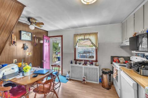 398 Boston Post Road Waterford CT 06385