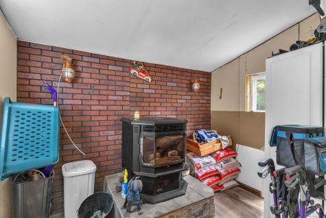 398 Boston Post Road Waterford CT 06385