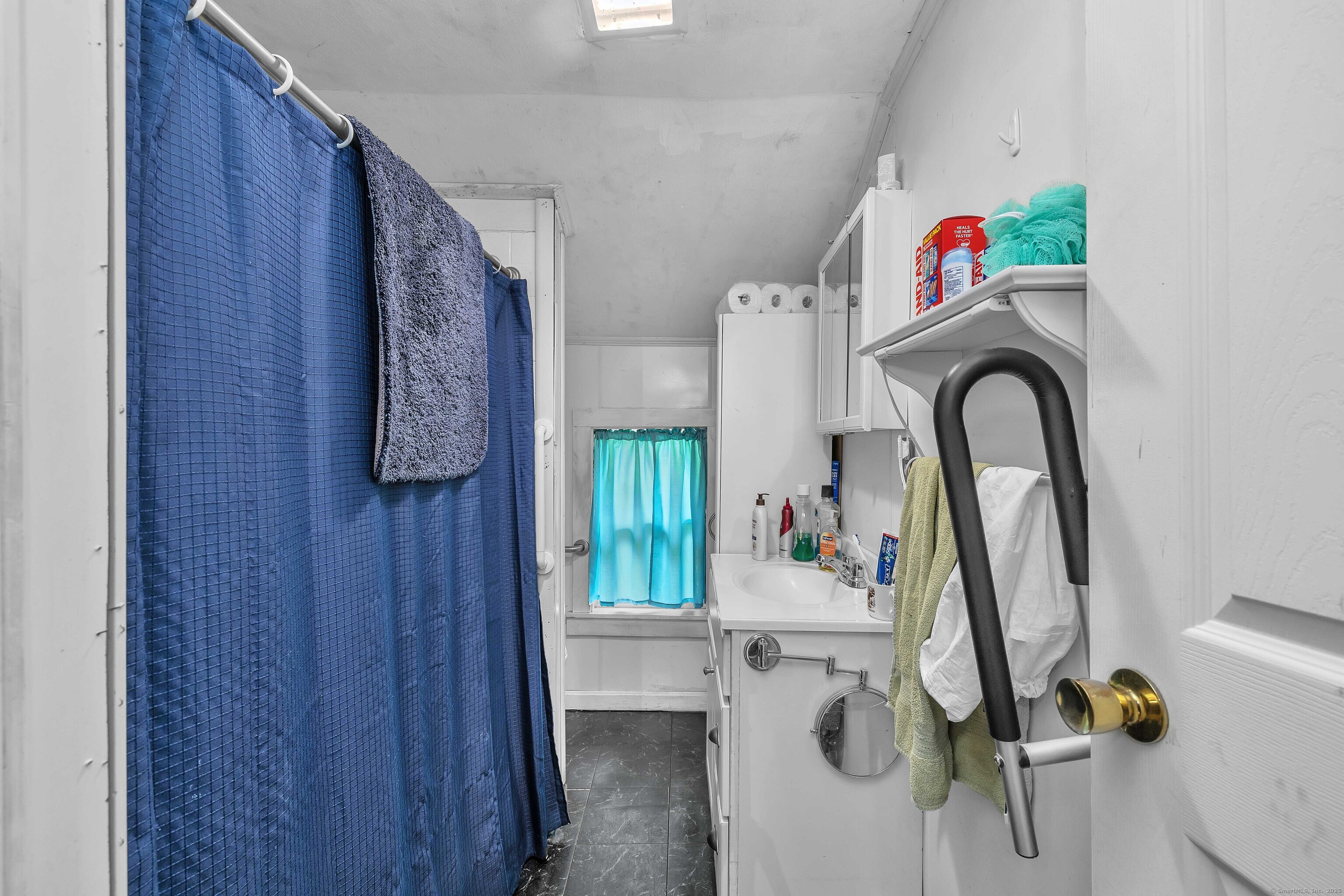 398 Boston Post Road Waterford CT 06385