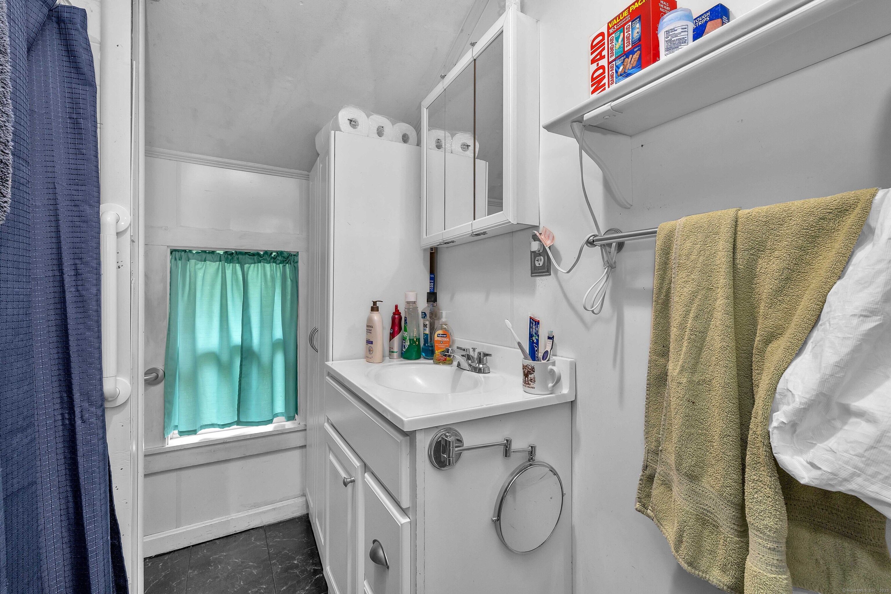 398 Boston Post Road Waterford CT 06385