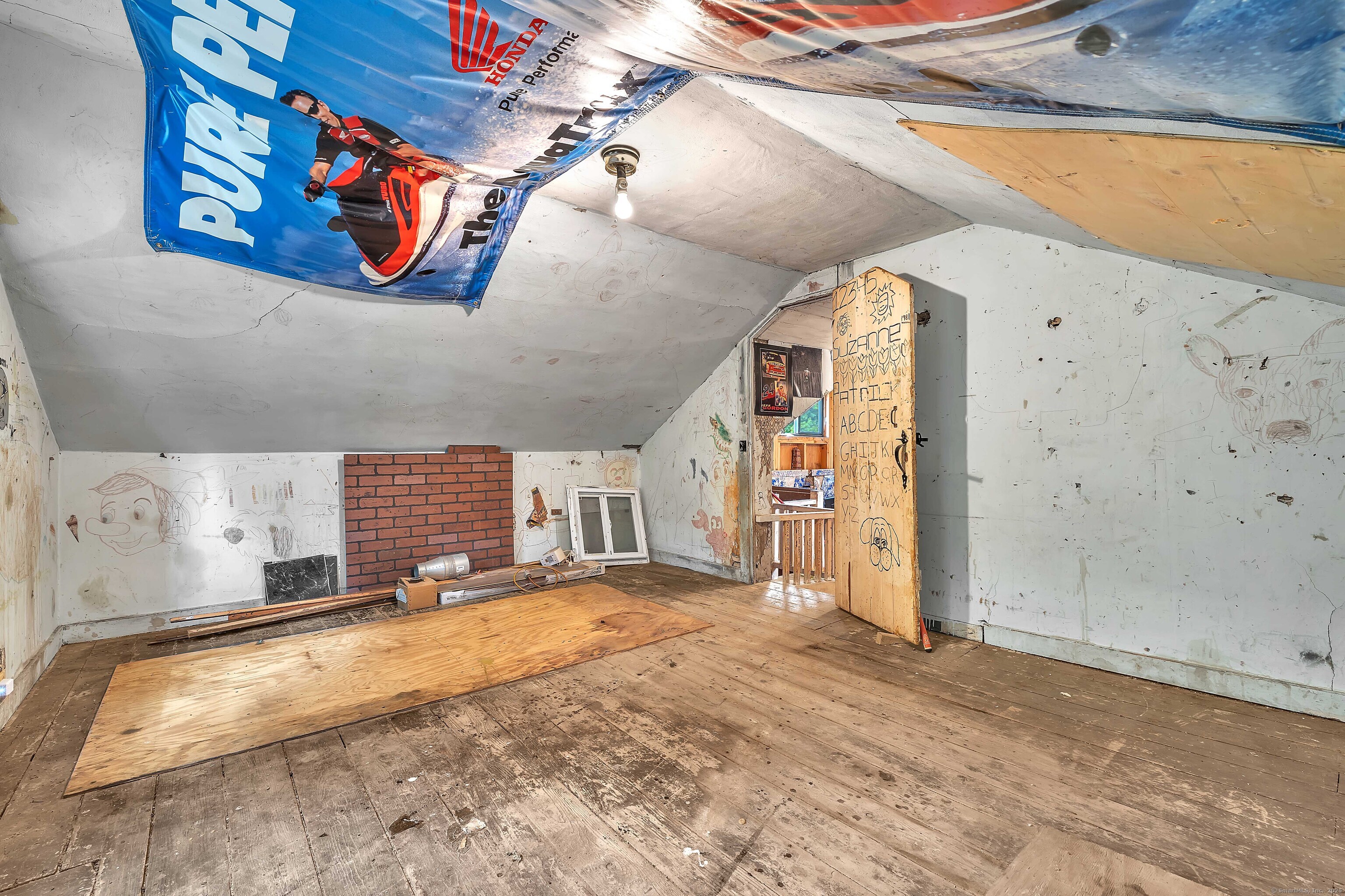 398 Boston Post Road Waterford CT 06385