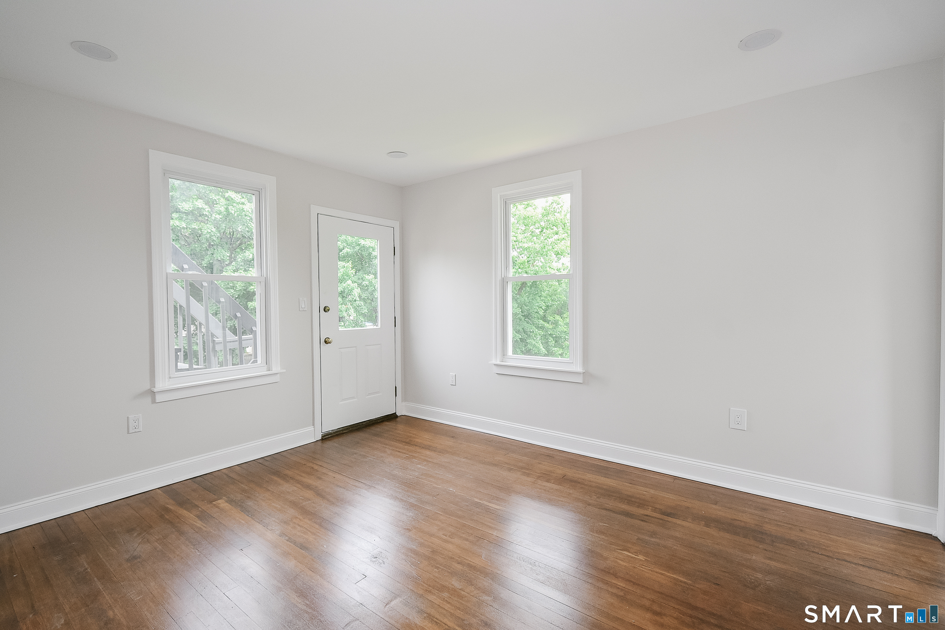 873 Burnside Avenue East Hartford CT 06108