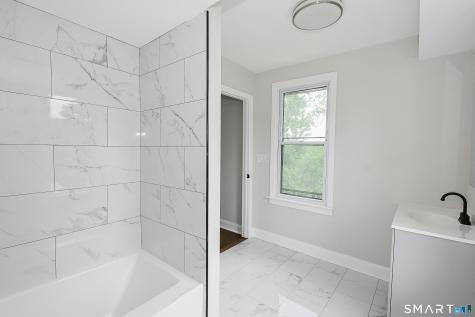 873 Burnside Avenue East Hartford CT 06108