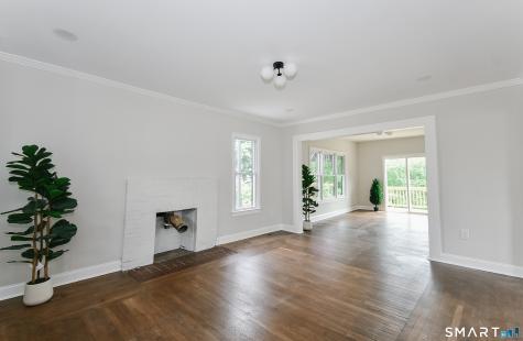 873 Burnside Avenue East Hartford CT 06108