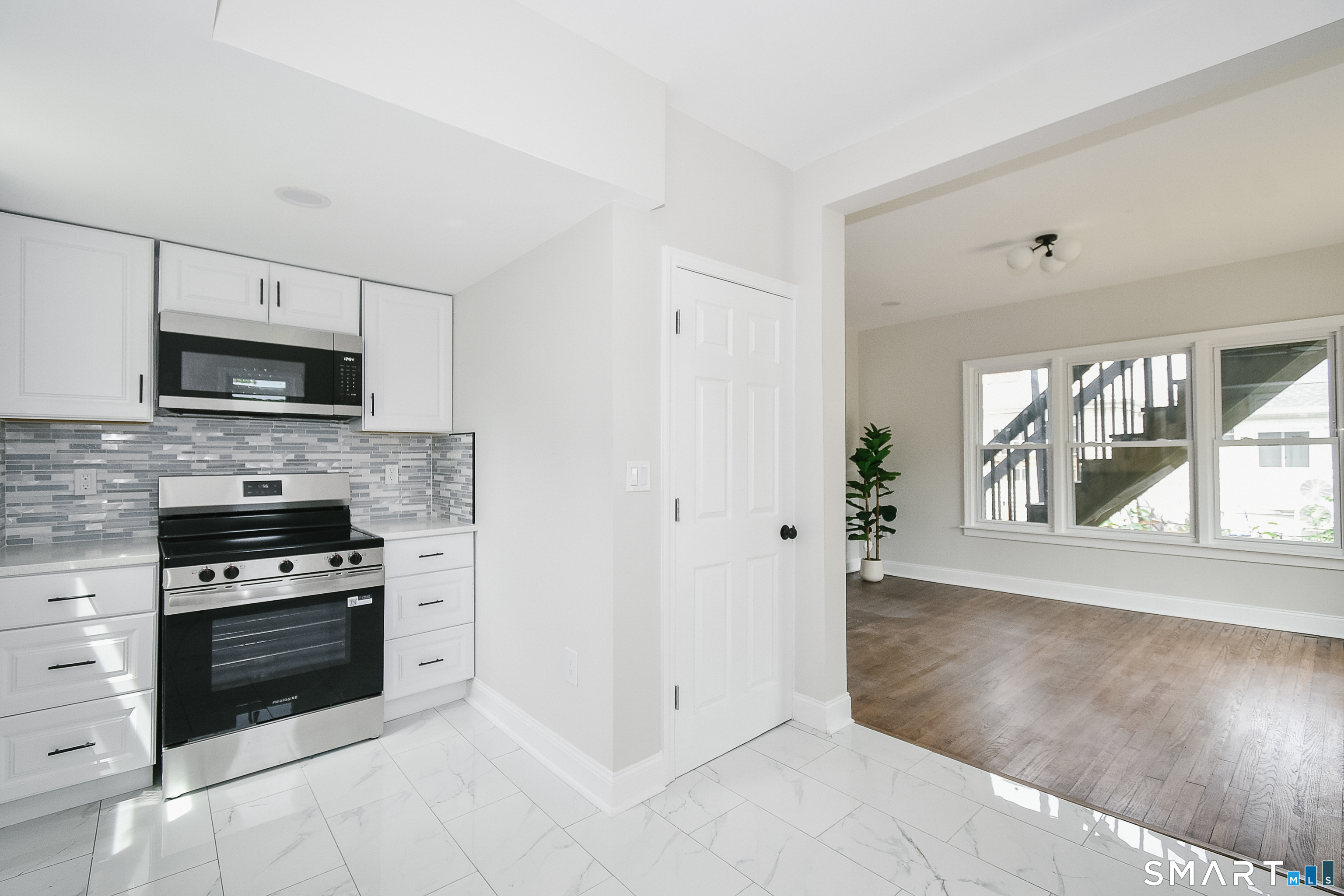 873 Burnside Avenue East Hartford CT 06108