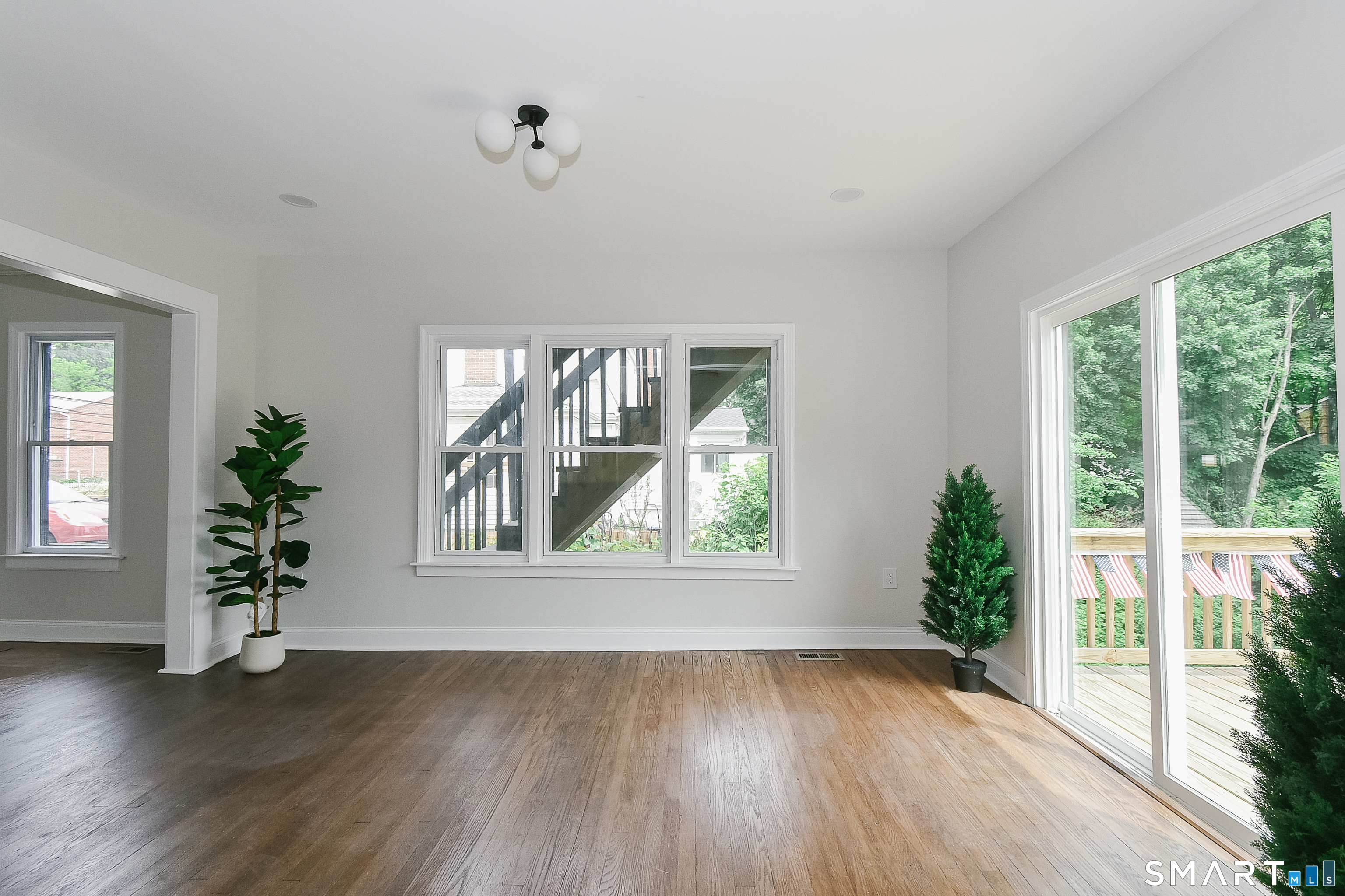 873 Burnside Avenue East Hartford CT 06108