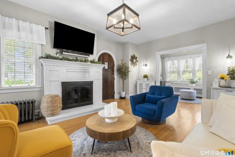 6 Collins Parkway Meriden CT 06450