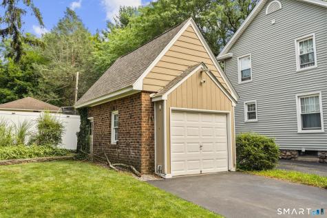 6 Collins Parkway Meriden CT 06450