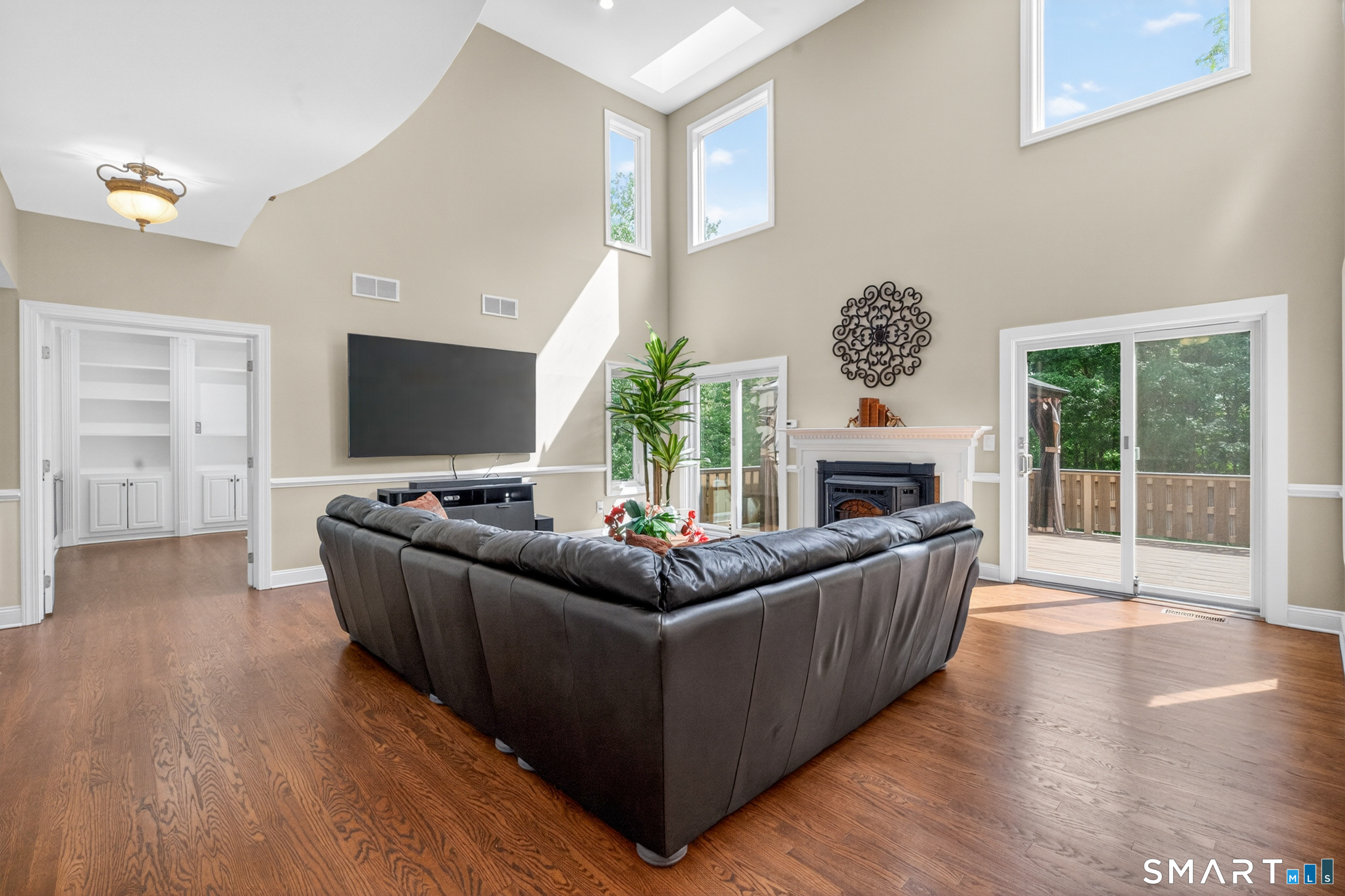 29 Greenleaf Farms Road Newtown CT 06470