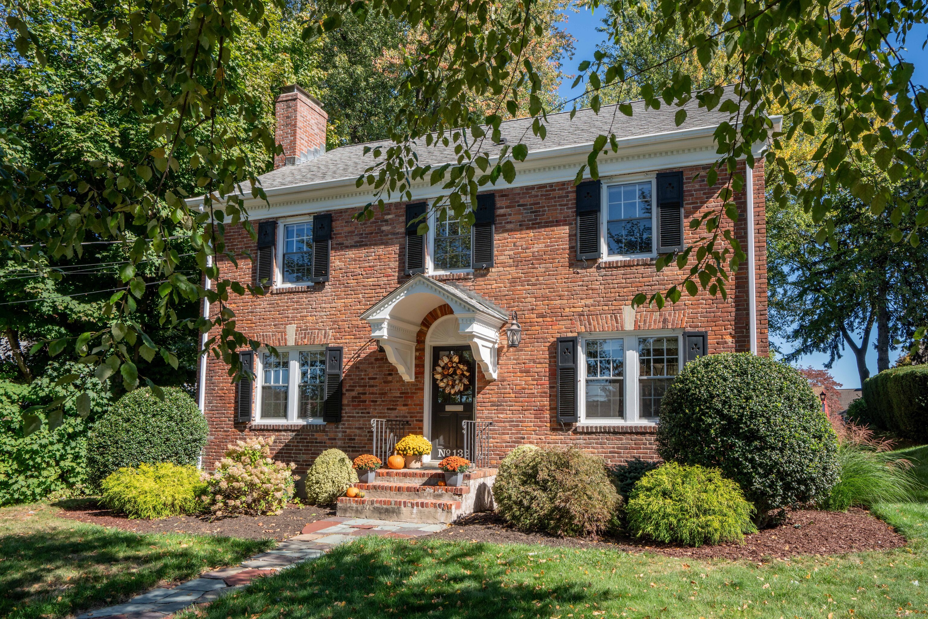 132 North Main Street West Hartford CT 06107