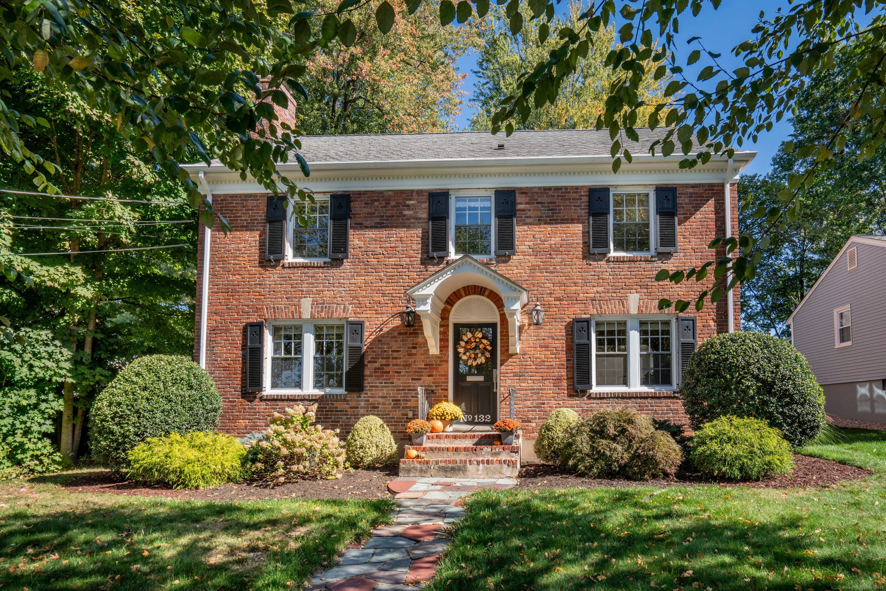 132 North Main Street West Hartford CT 06107