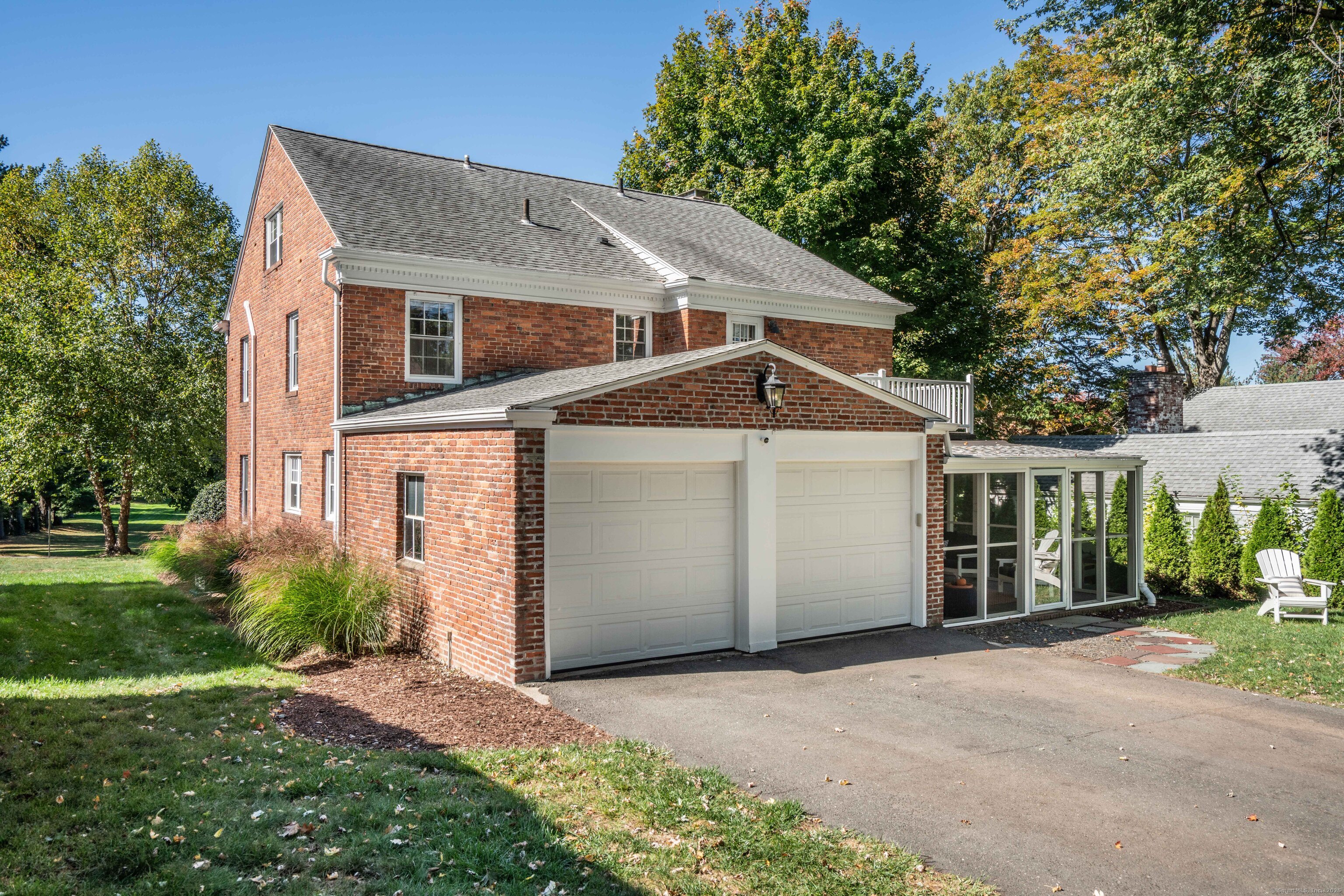 132 North Main Street West Hartford CT 06107