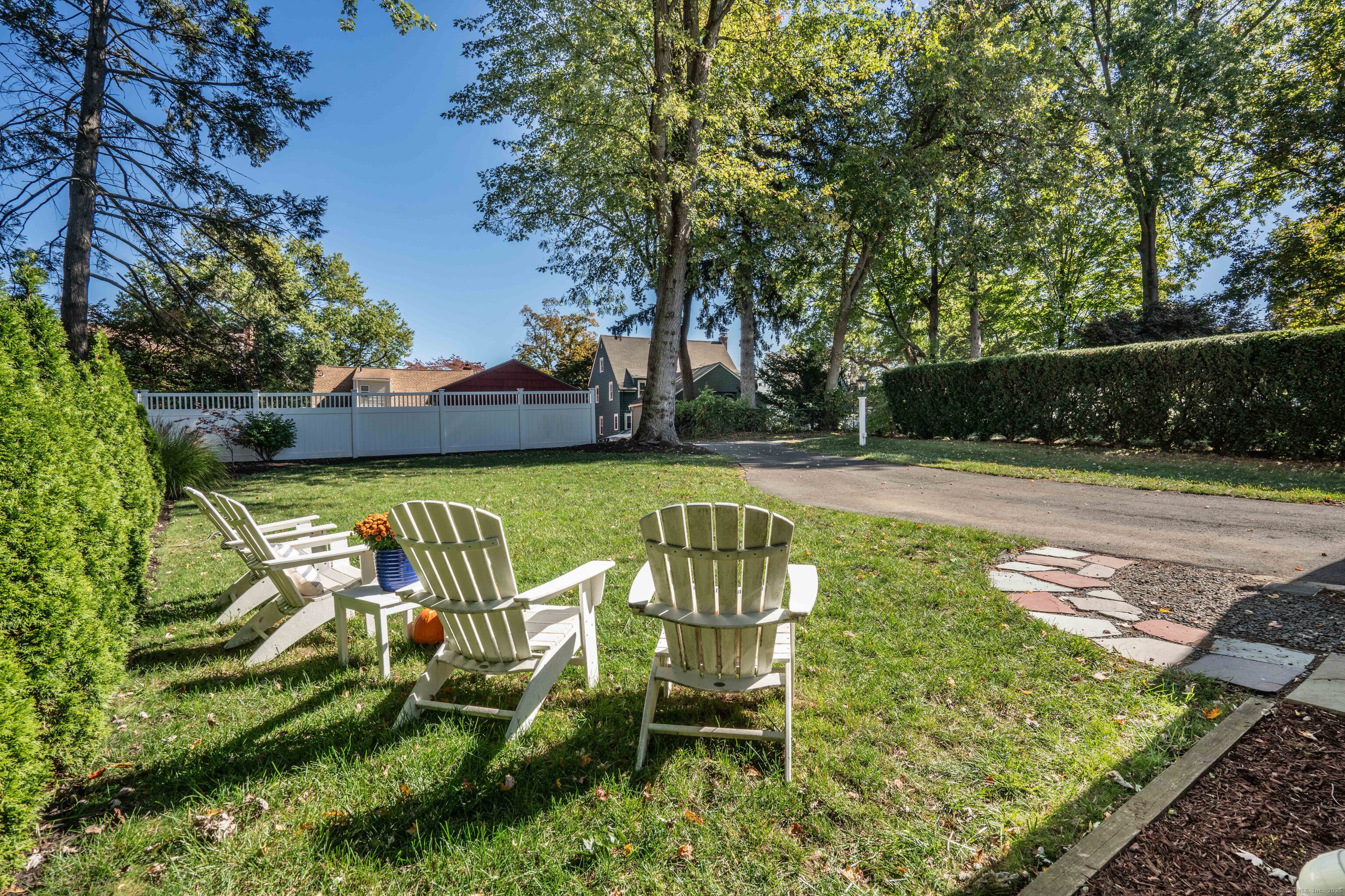 132 North Main Street West Hartford CT 06107