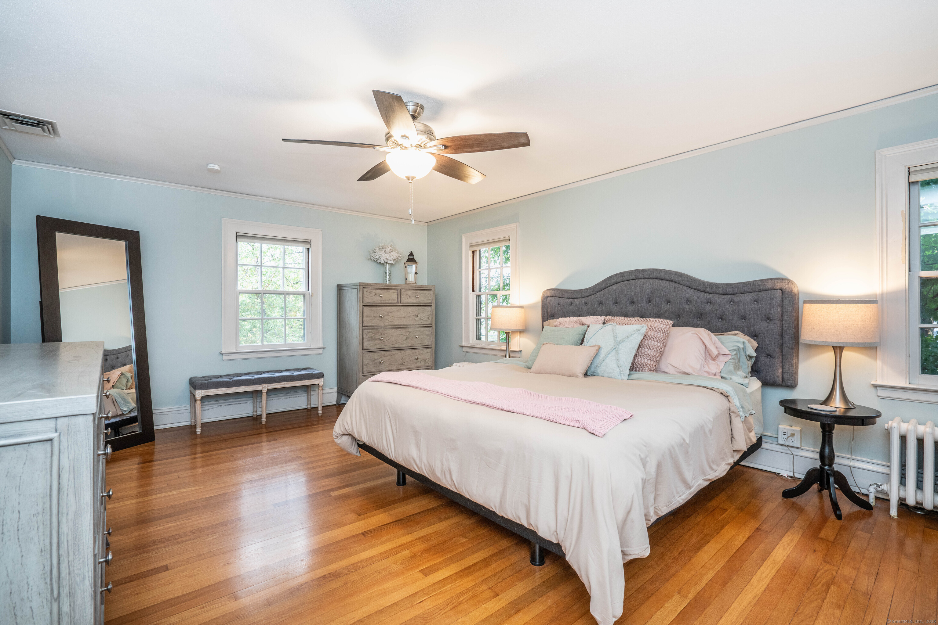 132 North Main Street West Hartford CT 06107