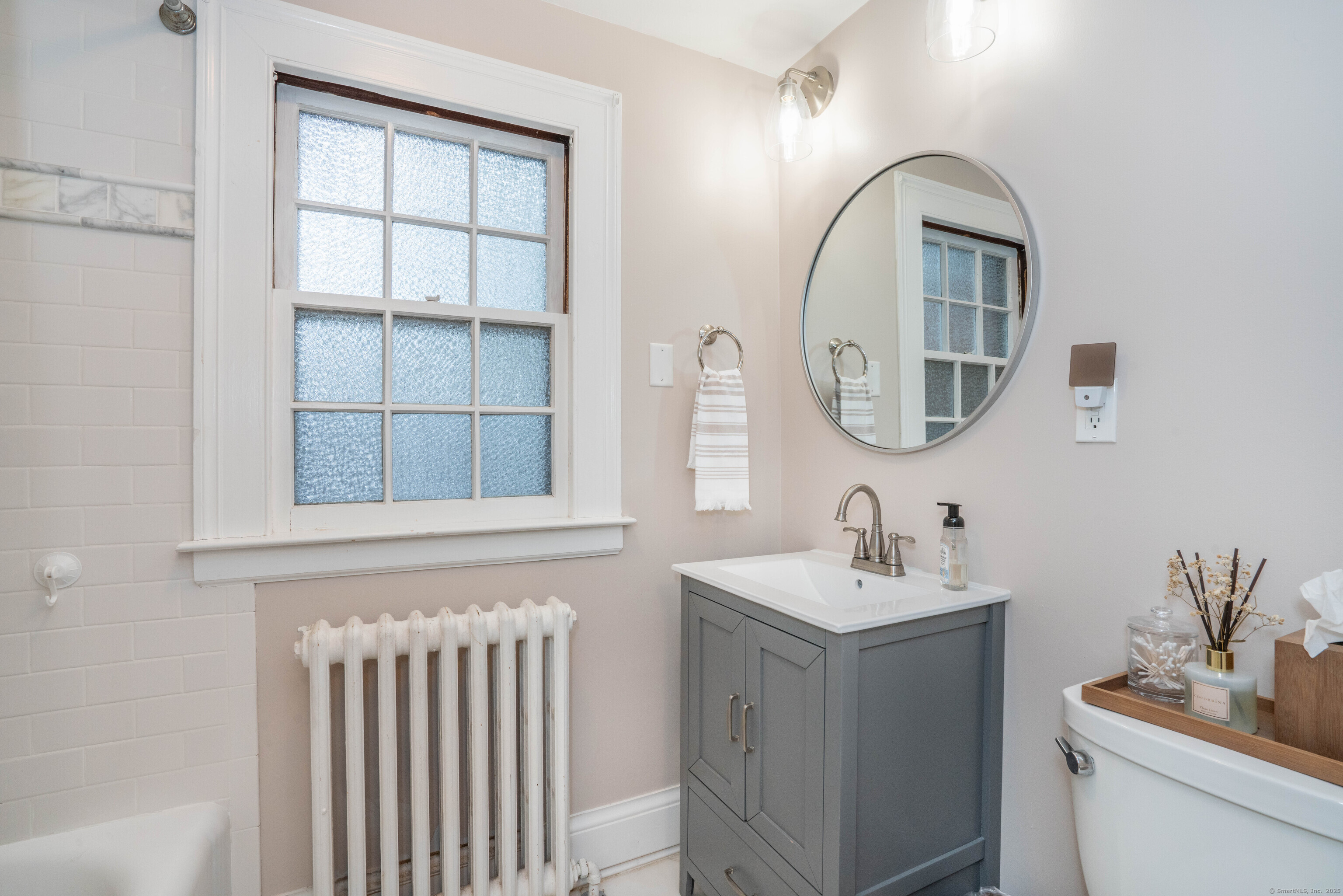 132 North Main Street West Hartford CT 06107