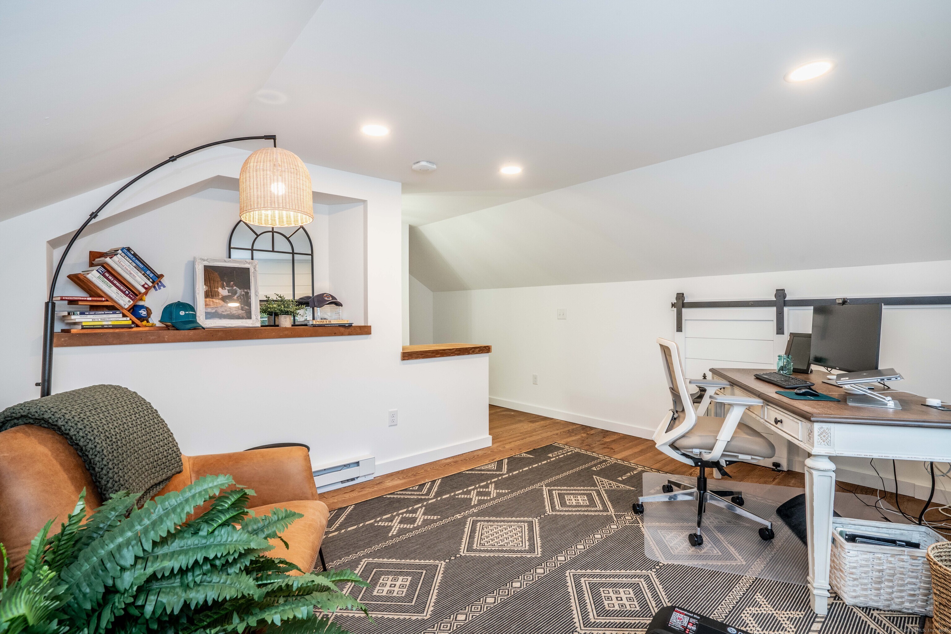 132 North Main Street West Hartford CT 06107