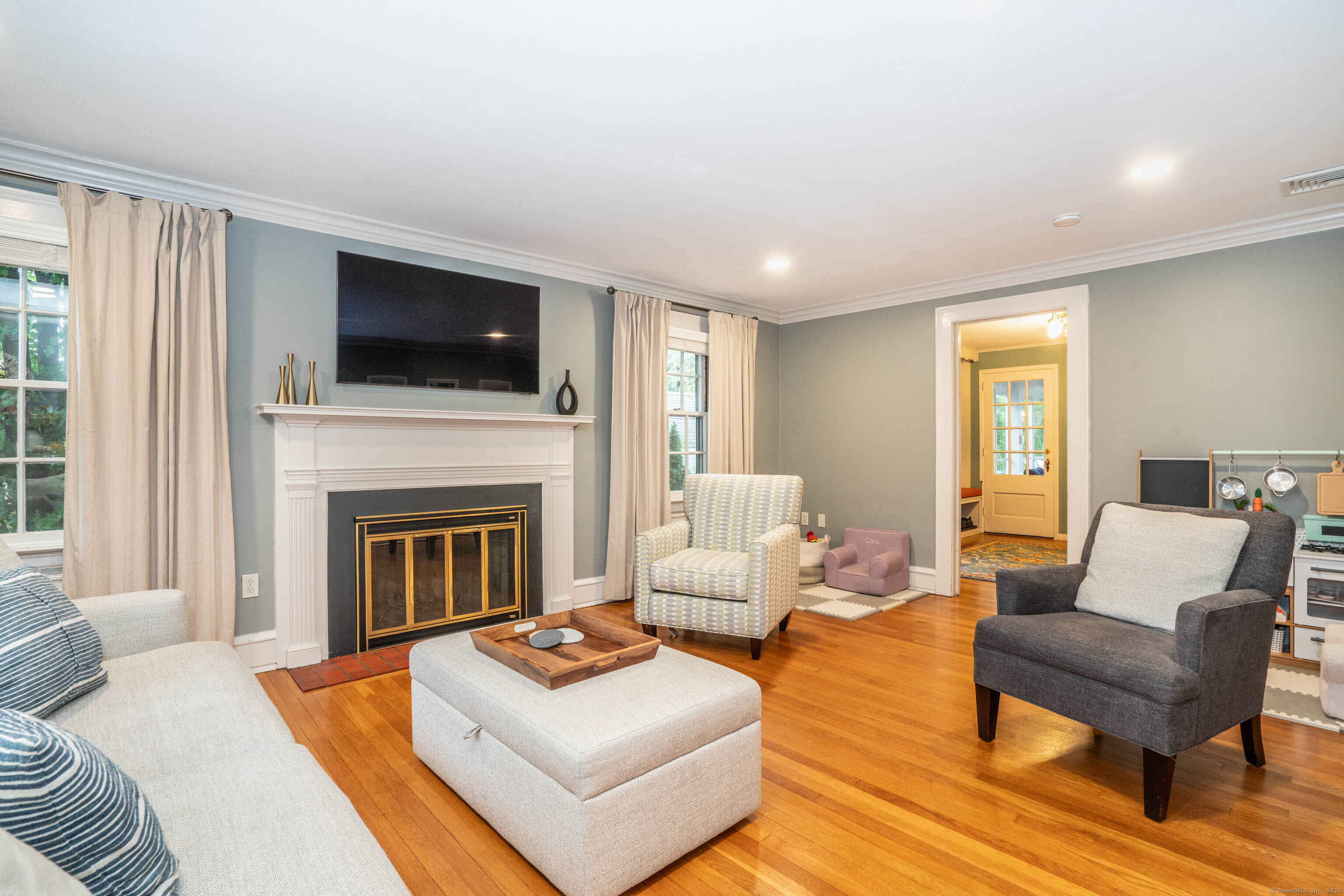 132 North Main Street West Hartford CT 06107