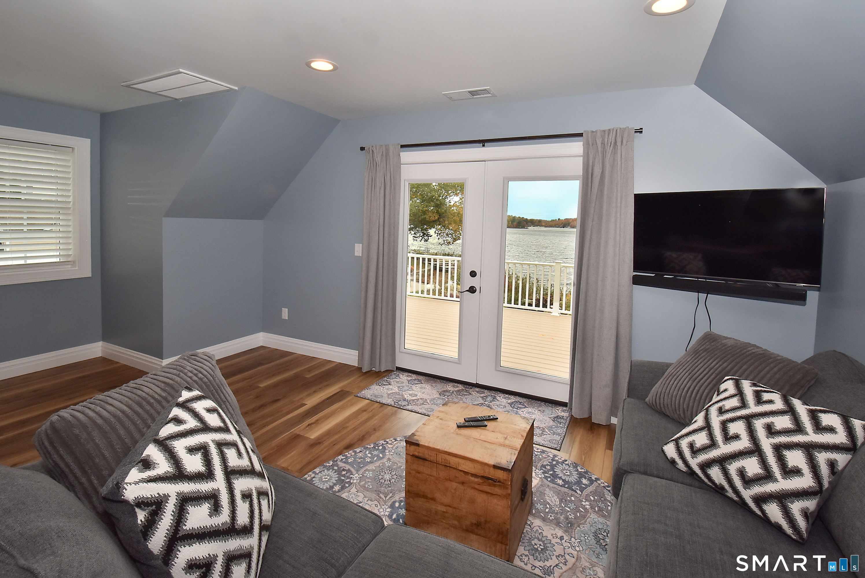 260 Avery Shores Coventry CT 06238