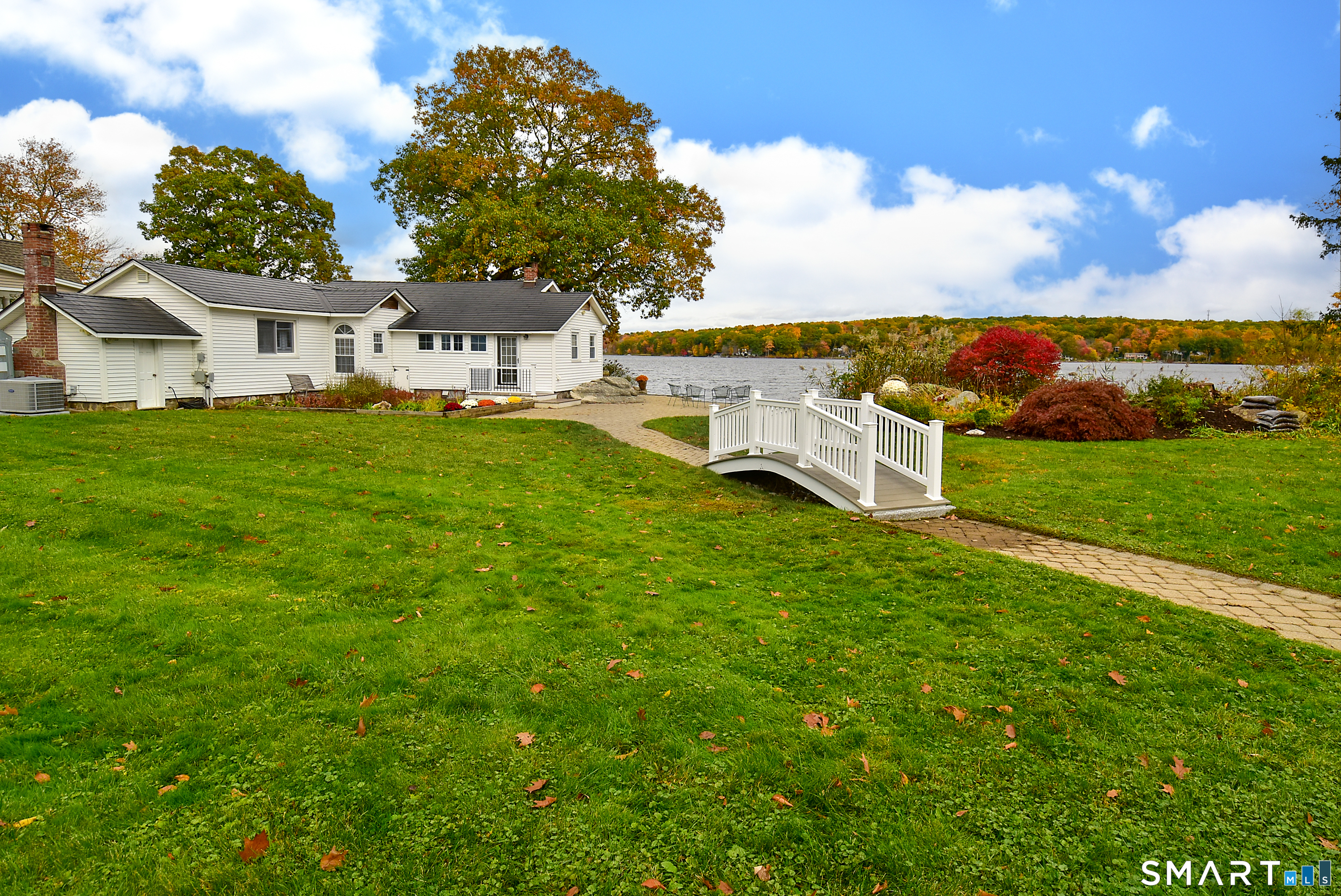 260 Avery Shores Coventry CT 06238