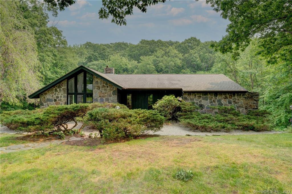 35 Woodmont Drive Mansfield CT 06250