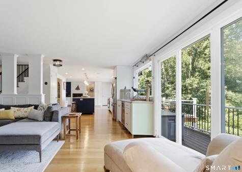 17 Oakridge Drive Old Lyme CT 06371