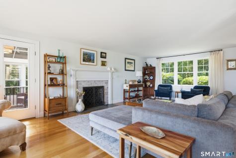 17 Oakridge Drive Old Lyme CT 06371