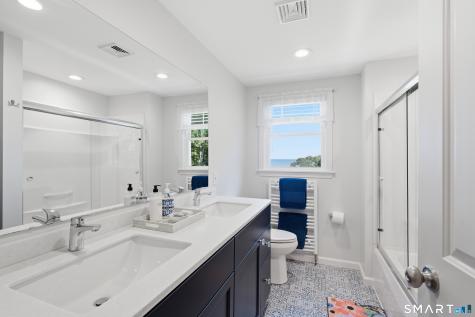 17 Oakridge Drive Old Lyme CT 06371