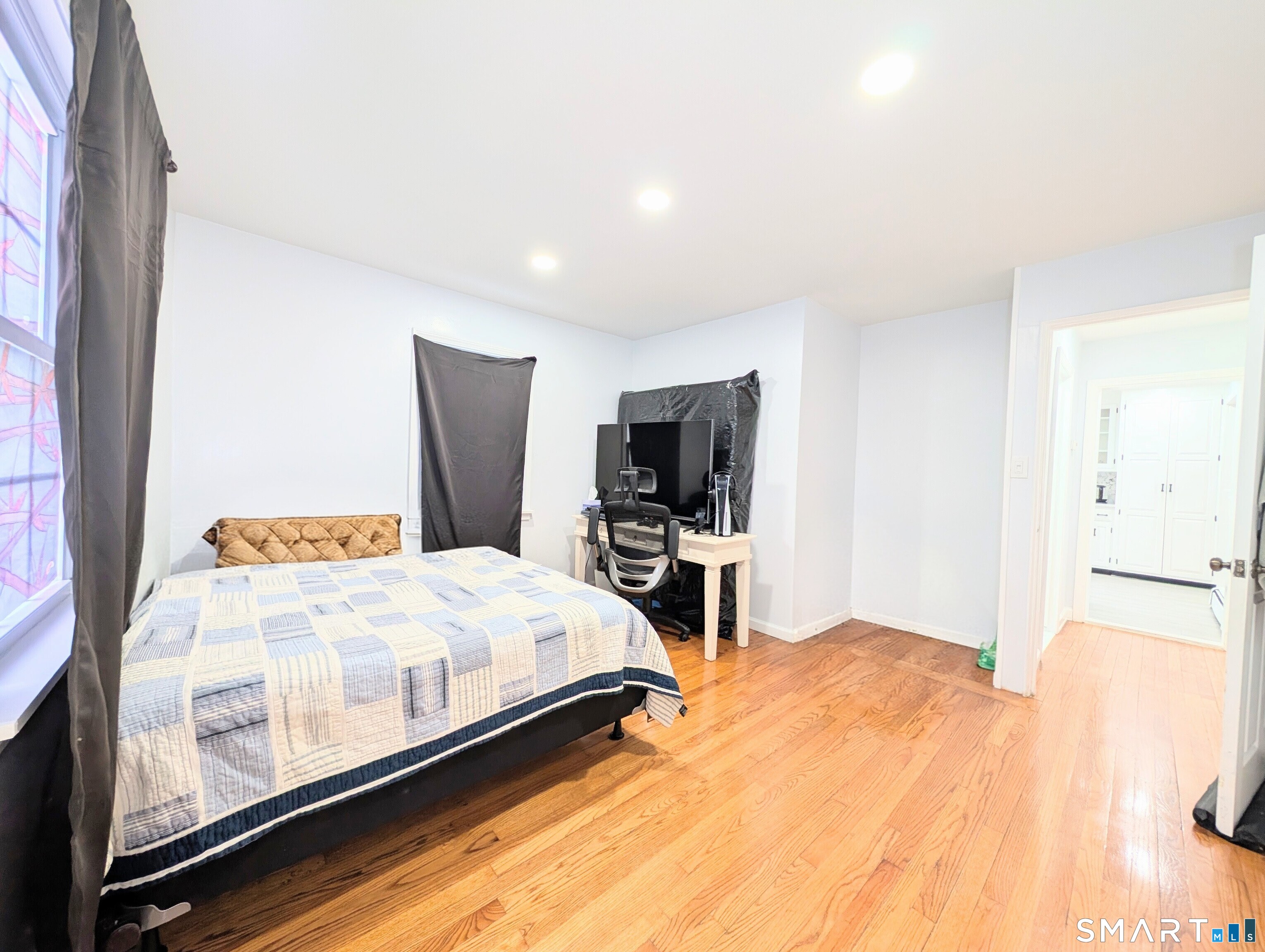 170 Edgewood Street Stratford CT 06615
