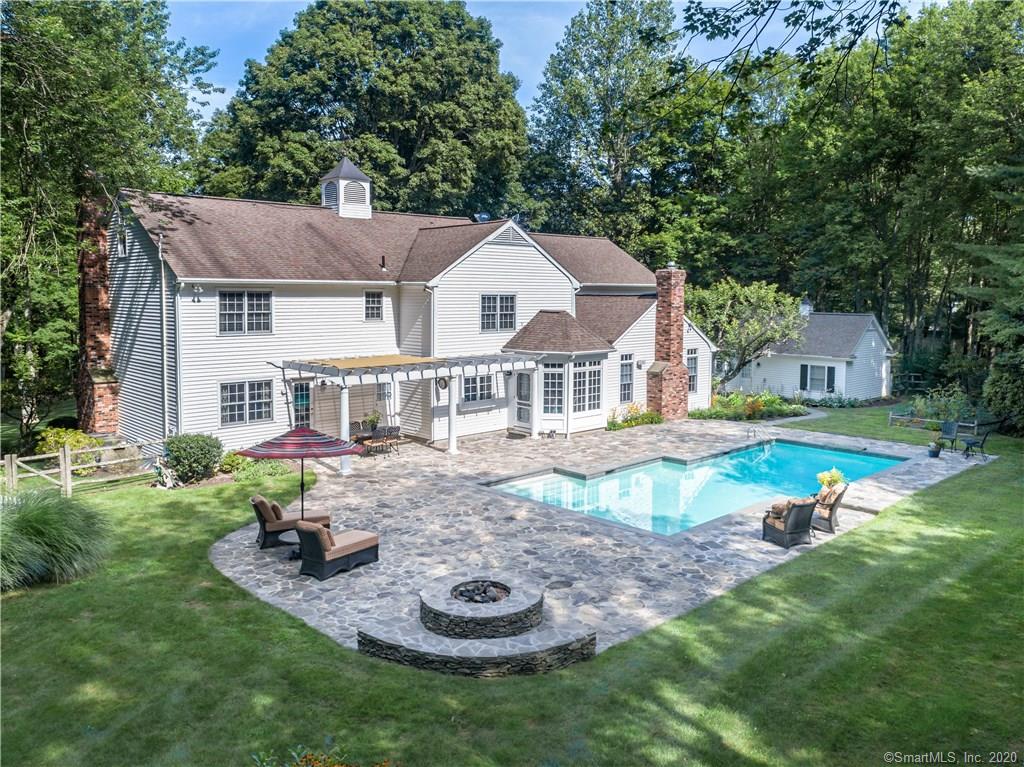 90 Spectacle Lane Ridgefield CT 06877