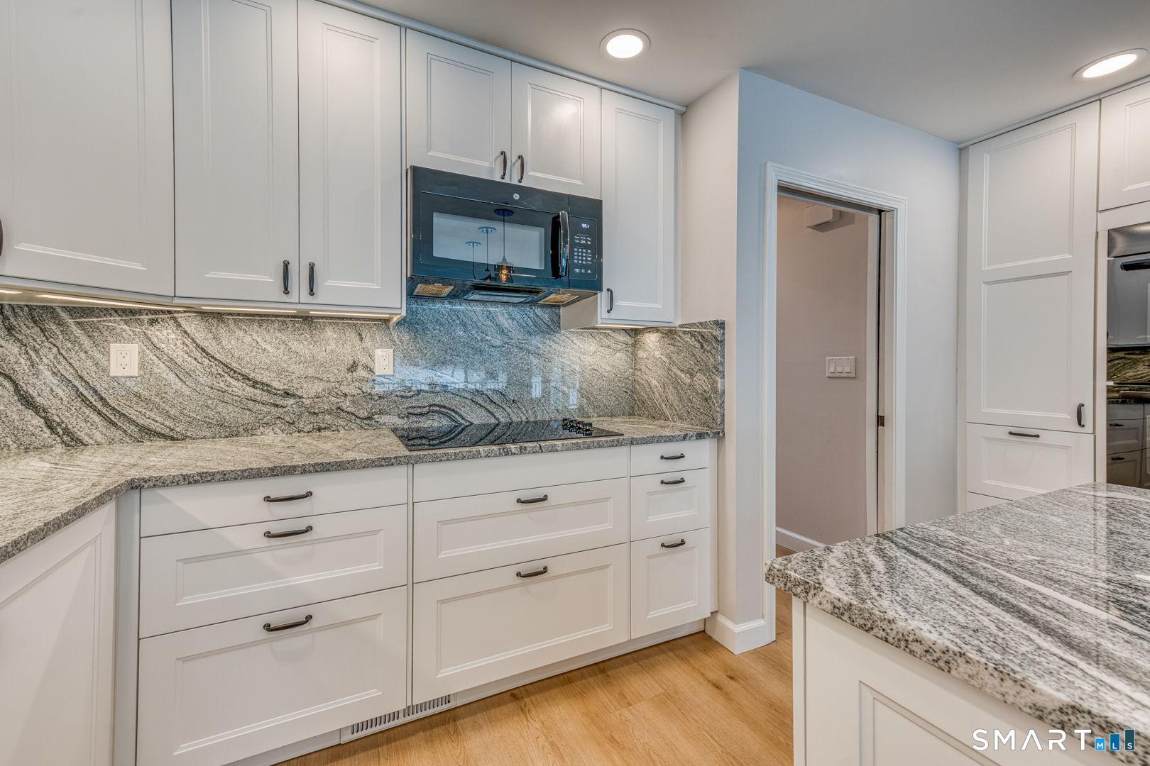 35 High Gate Drive Avon CT 06001