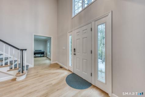 35 High Gate Drive Avon CT 06001