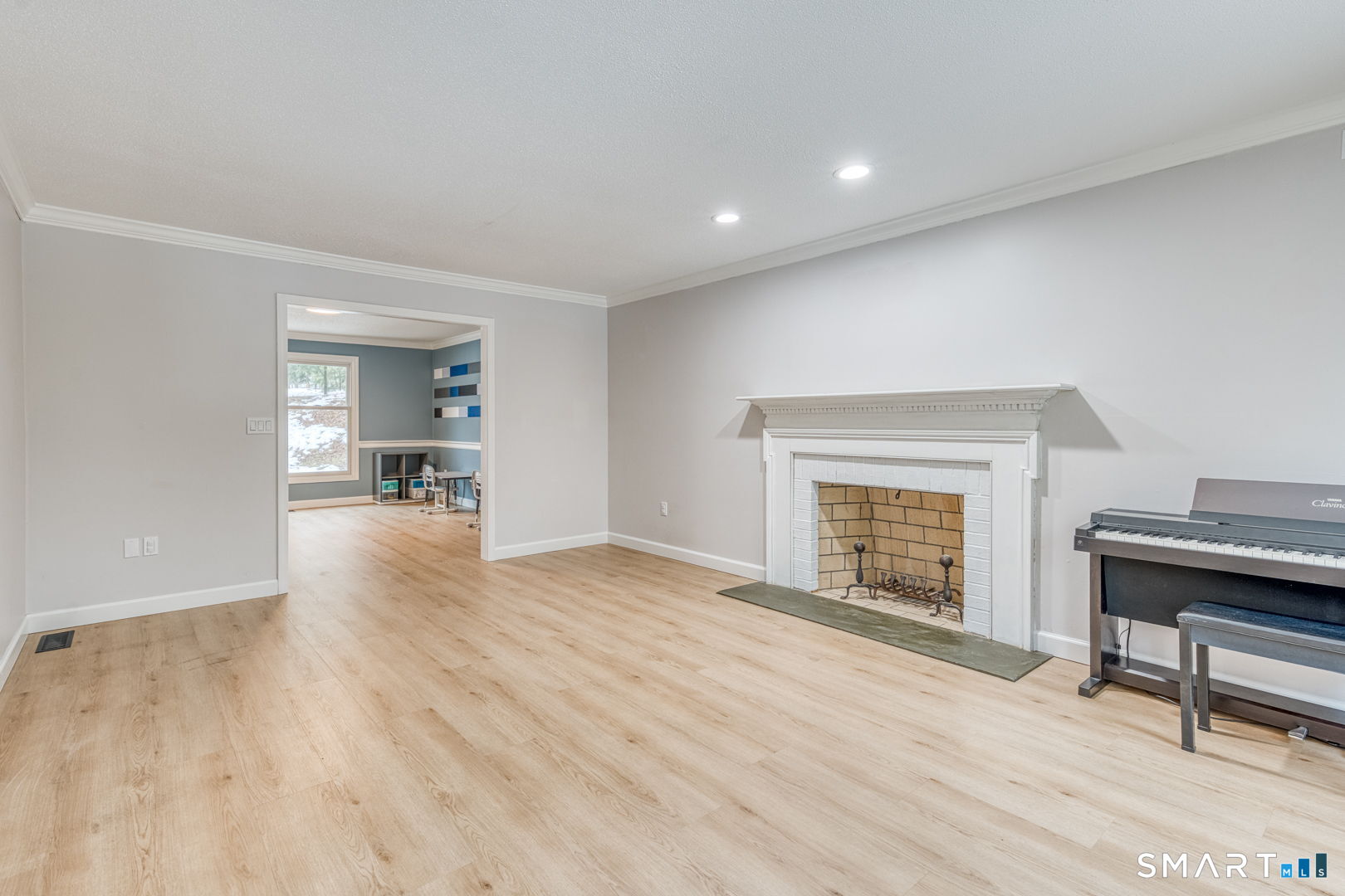 35 High Gate Drive Avon CT 06001