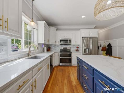 15 Fox Ridge Lane Hebron CT 06248