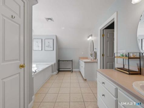 15 Fox Ridge Lane Hebron CT 06248
