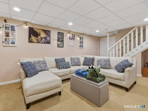 15 Fox Ridge Lane Hebron CT 06248