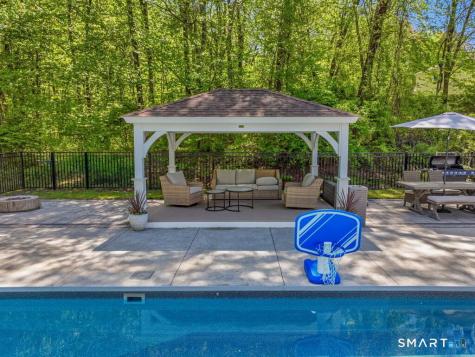 15 Fox Ridge Lane Hebron CT 06248