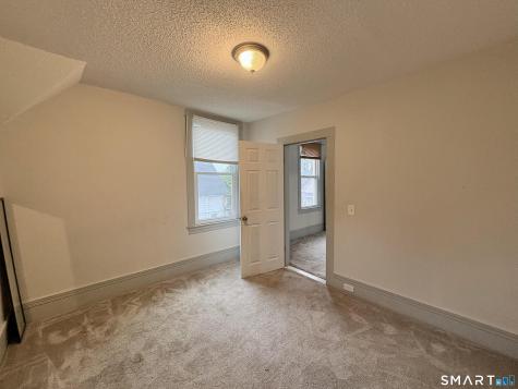 39 13TH Street Norwich CT 06360