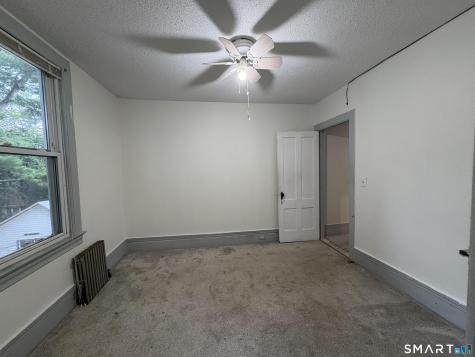 39 13TH Street Norwich CT 06360
