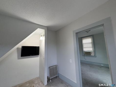 39 13TH Street Norwich CT 06360