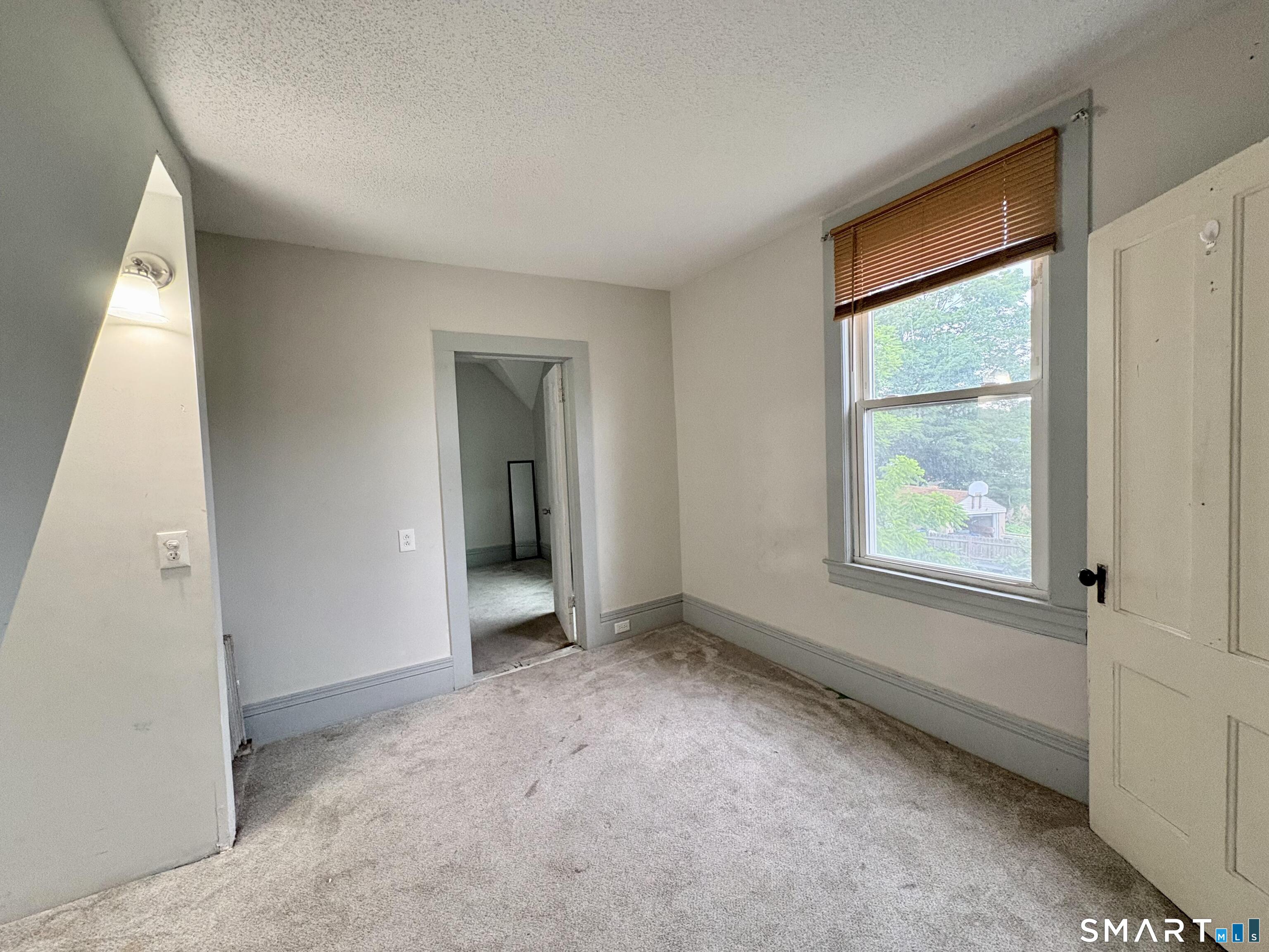 39 13TH Street Norwich CT 06360