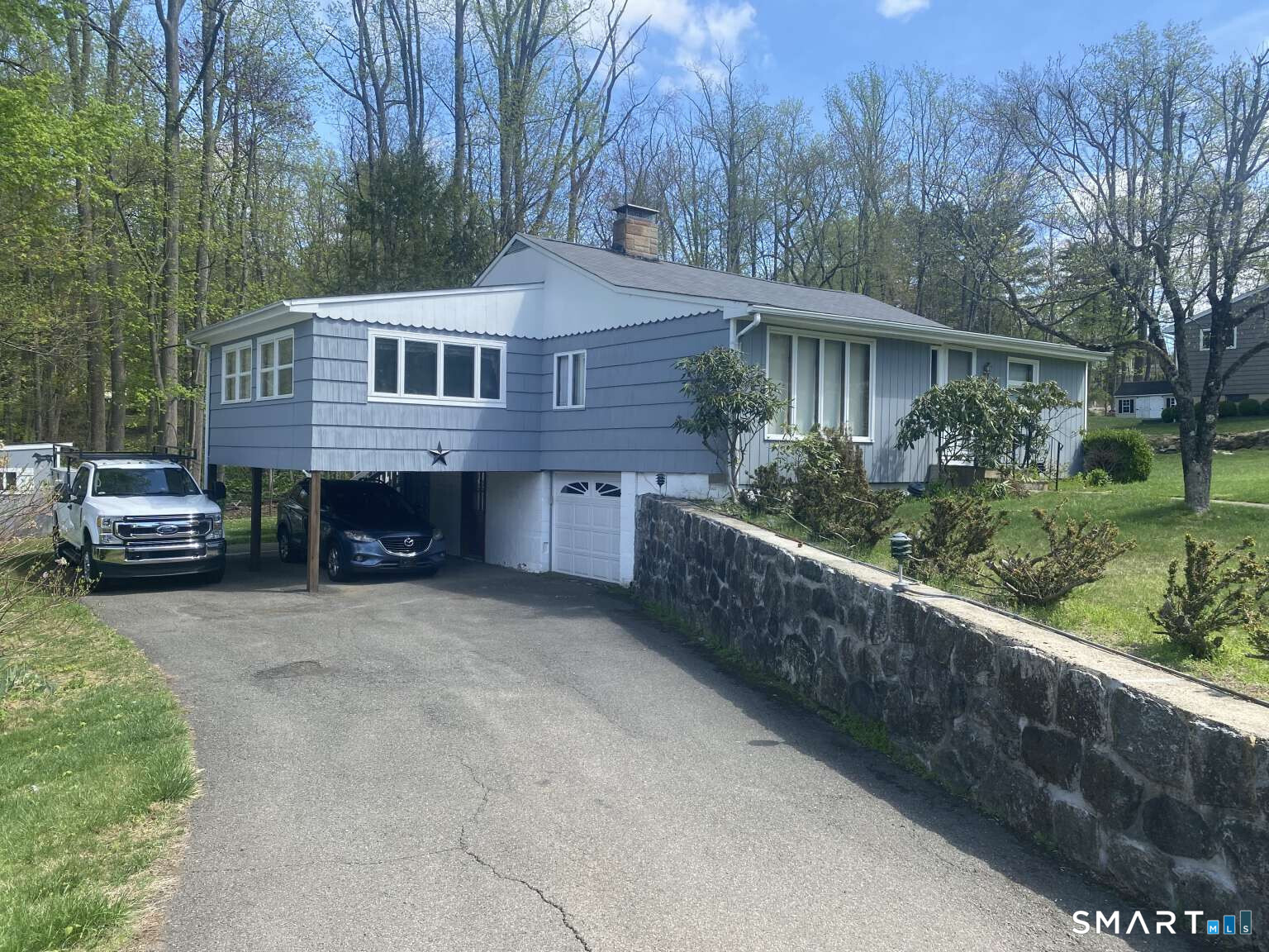 7 Thaddeus Avenue Danbury CT 06811