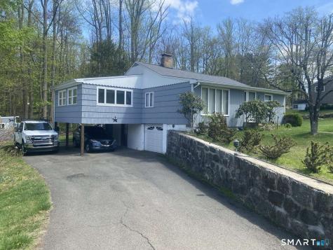 7 Thaddeus Avenue Danbury CT 06811