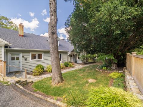 283 Redding Road Redding CT 06896