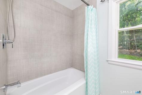 47 Paper Chase Trail Avon CT 06001