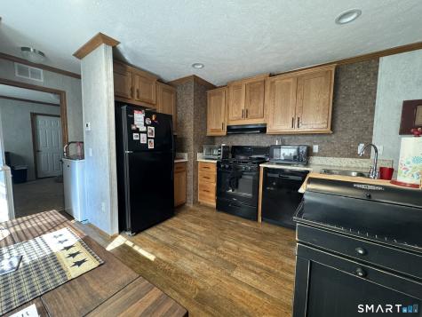 325 Kelly Road Vernon CT 06066