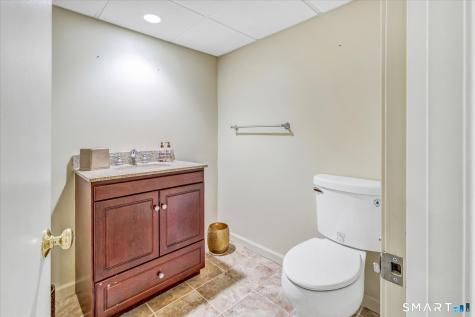 15 Hemlock Hollow Road Woodbridge CT 06525