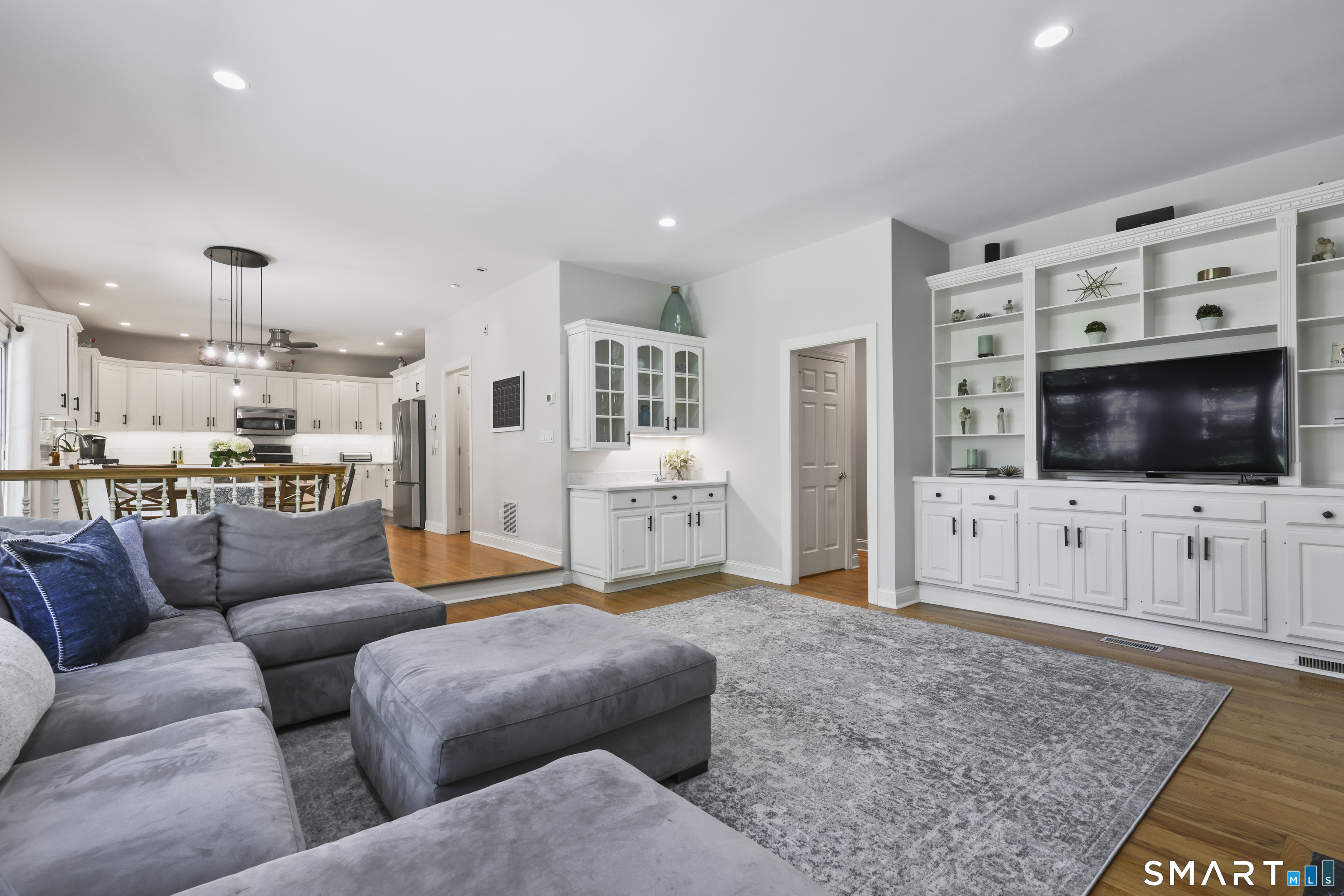 32 Juhasz Road Norwalk CT 06854