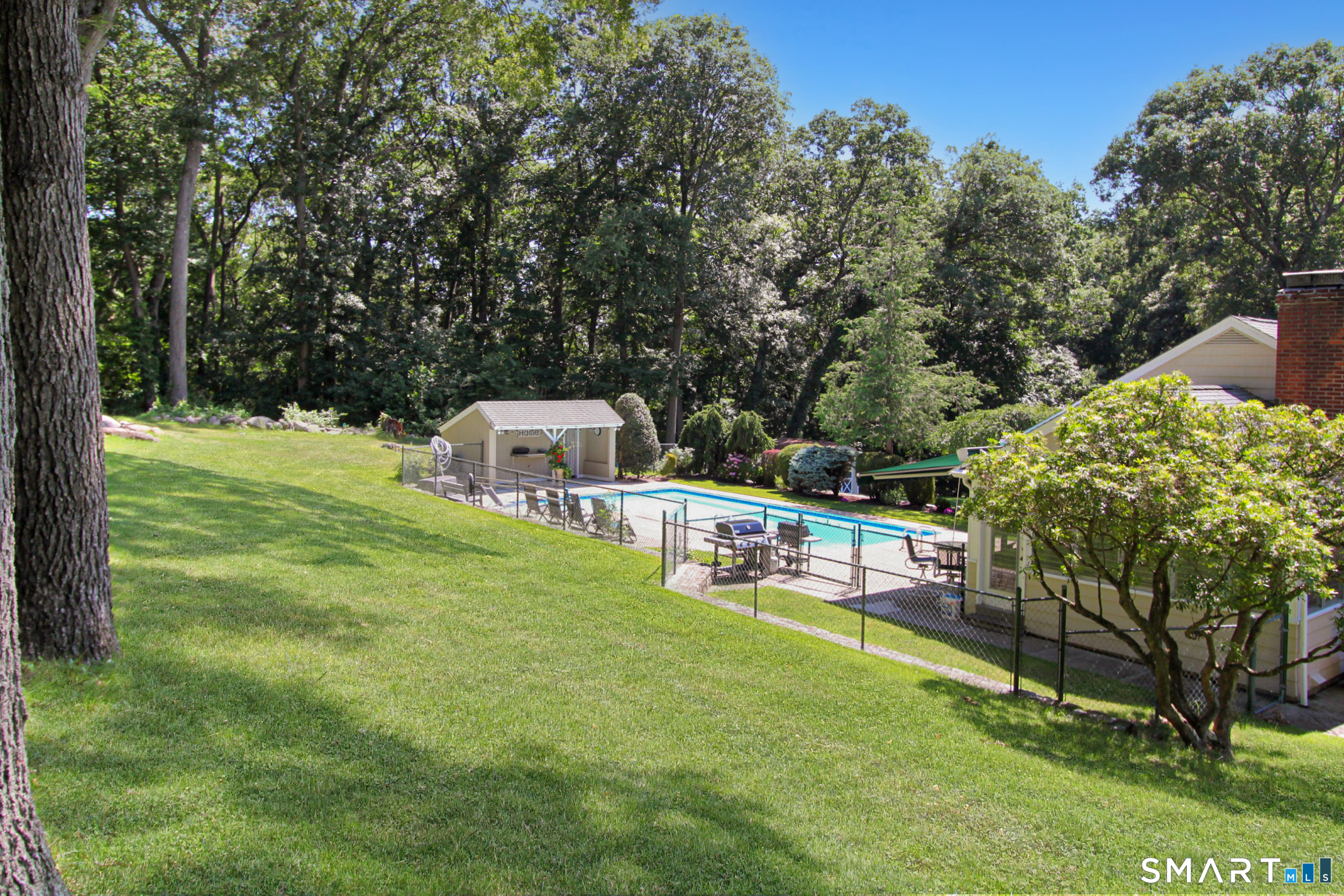 21 Twin Circle Drive Trumbull CT 06611