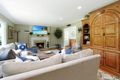 21 Twin Circle Drive Trumbull CT 06611