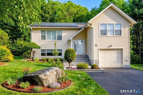 38 Algonquin Way Bristol CT 06010